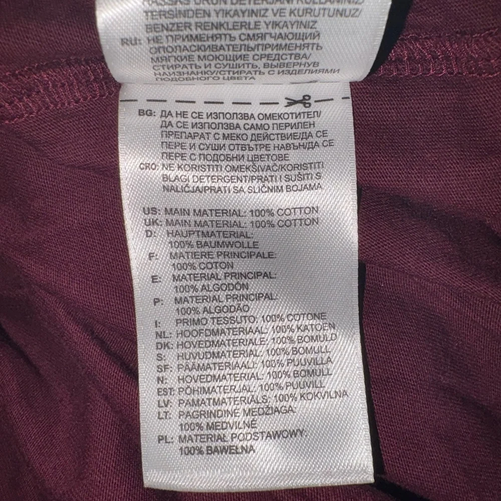 NWOT: Adidas Men's Burgundy Cotton T-Shirt with White Stripes Size Medium